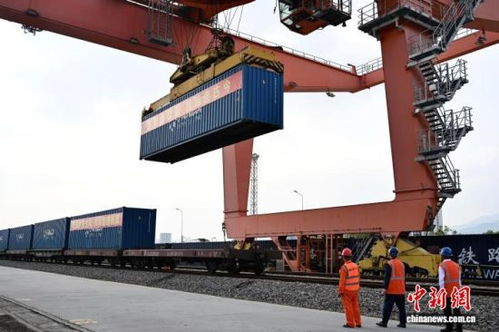 厦门中欧班列 丝路新引擎，织密欧亚跨境物流网